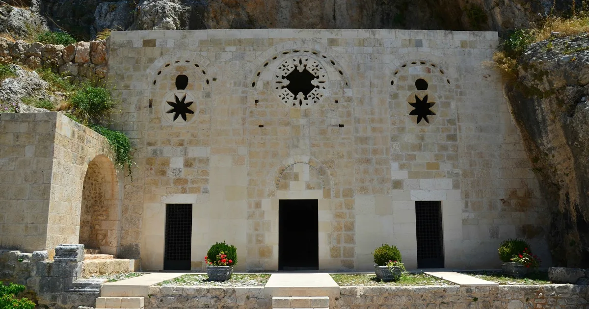 Asi Nehri Kenarı Piknik Alanı