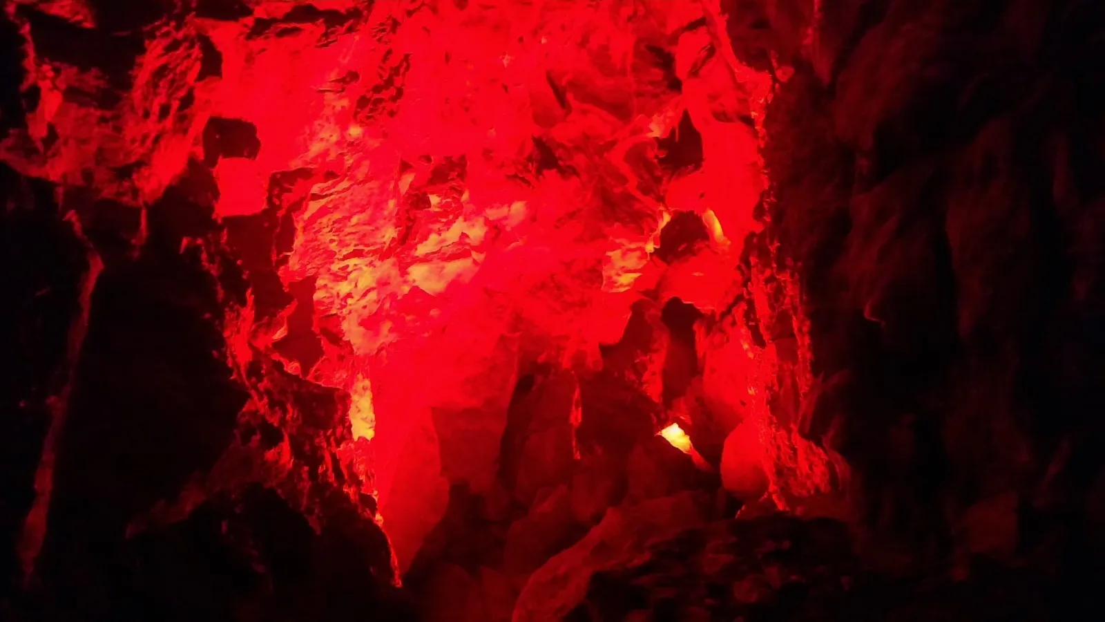 Gökgöl Mağarası Piknik Alanı