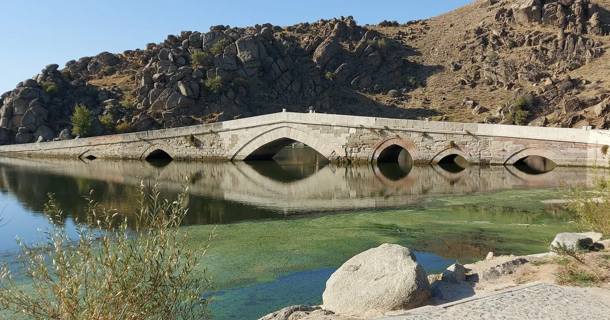 Kapulukaya Barajı Piknik Alanı