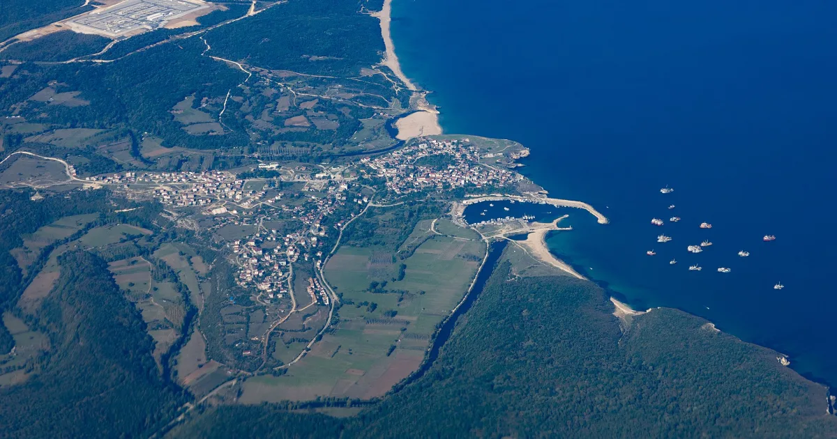 Kıyıköy Sahili Piknik Alanı