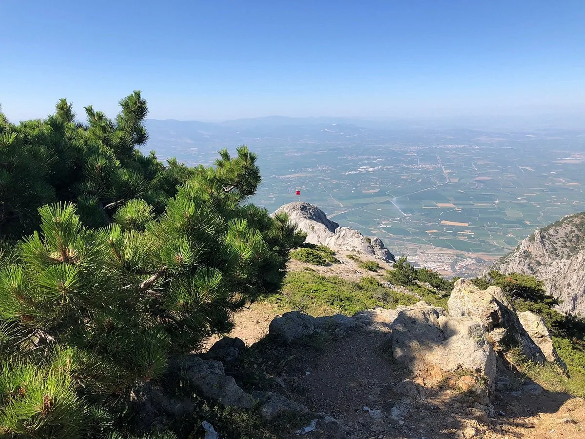 Spil Dağı Milli Parkı