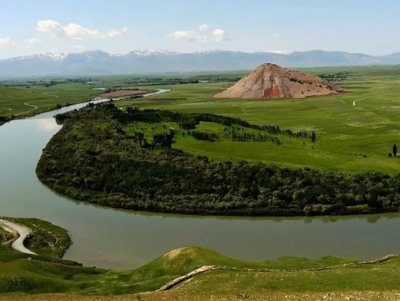 Muş Ovası Manzara Piknik Noktası
